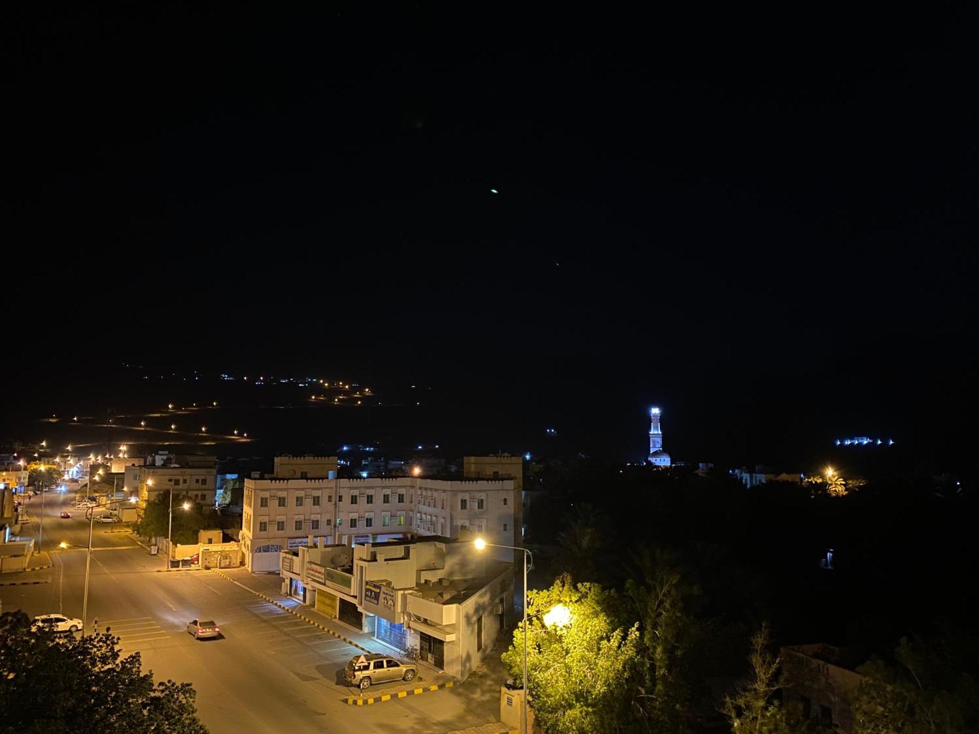 Alhamra Horizons Apartment Al Ḩamrāʼ Bagian luar foto