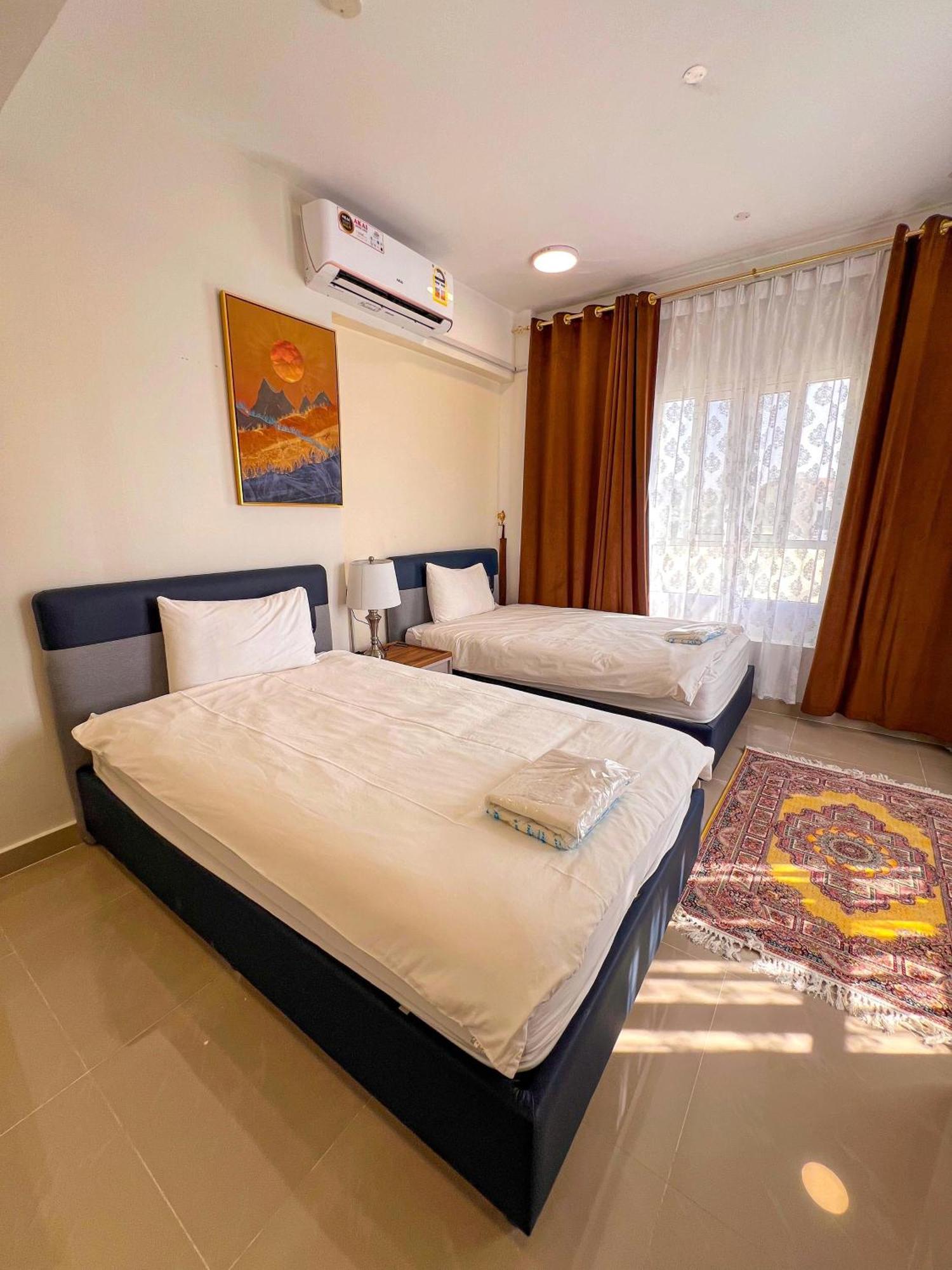 Alhamra Horizons Apartment Al Ḩamrāʼ Bagian luar foto